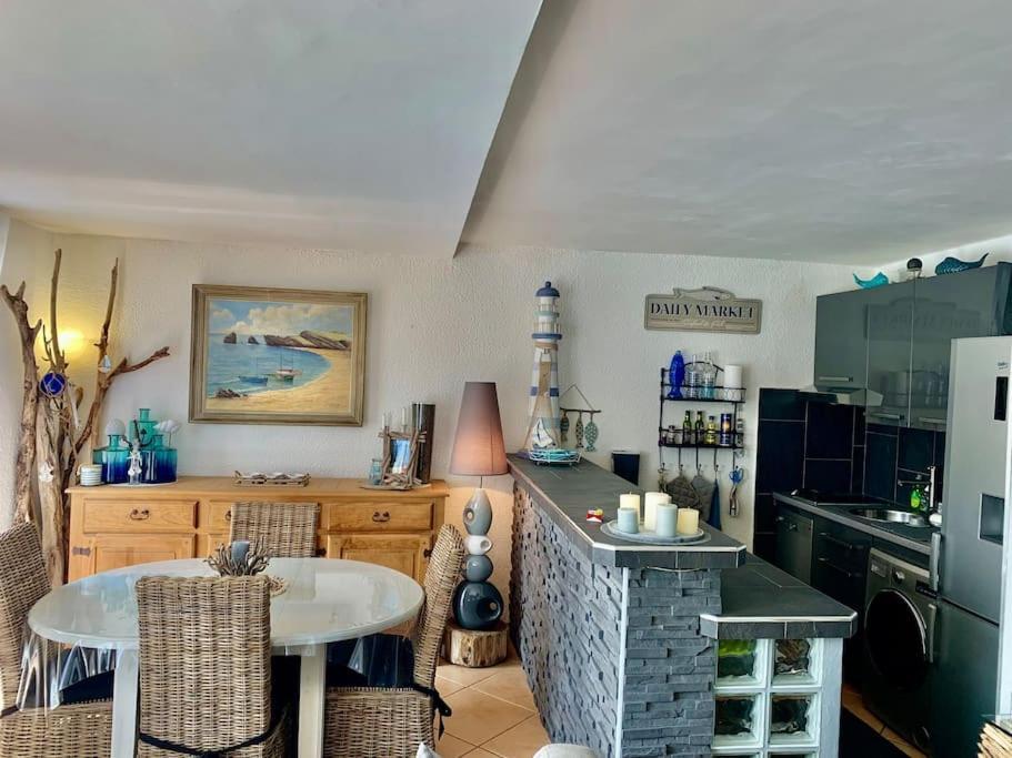 Appartement Vue Mer - Rdc - Parking Prive - Meuble Tourisme 4 Etoiles Agde Exterior foto